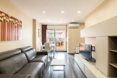 Пентхаус с террасой в Сантс-Монжуик