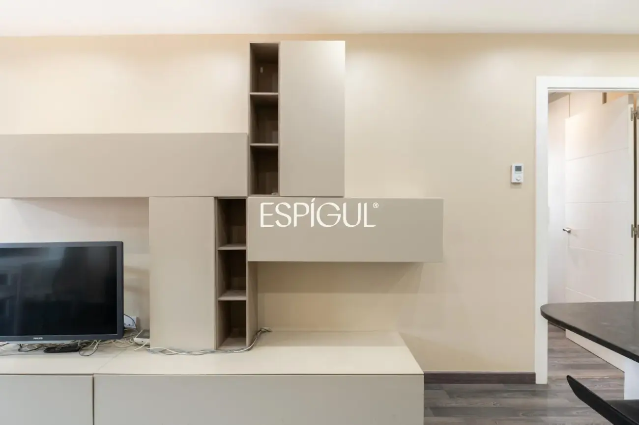 Пентхаус с террасой в Сантс-Монжуик