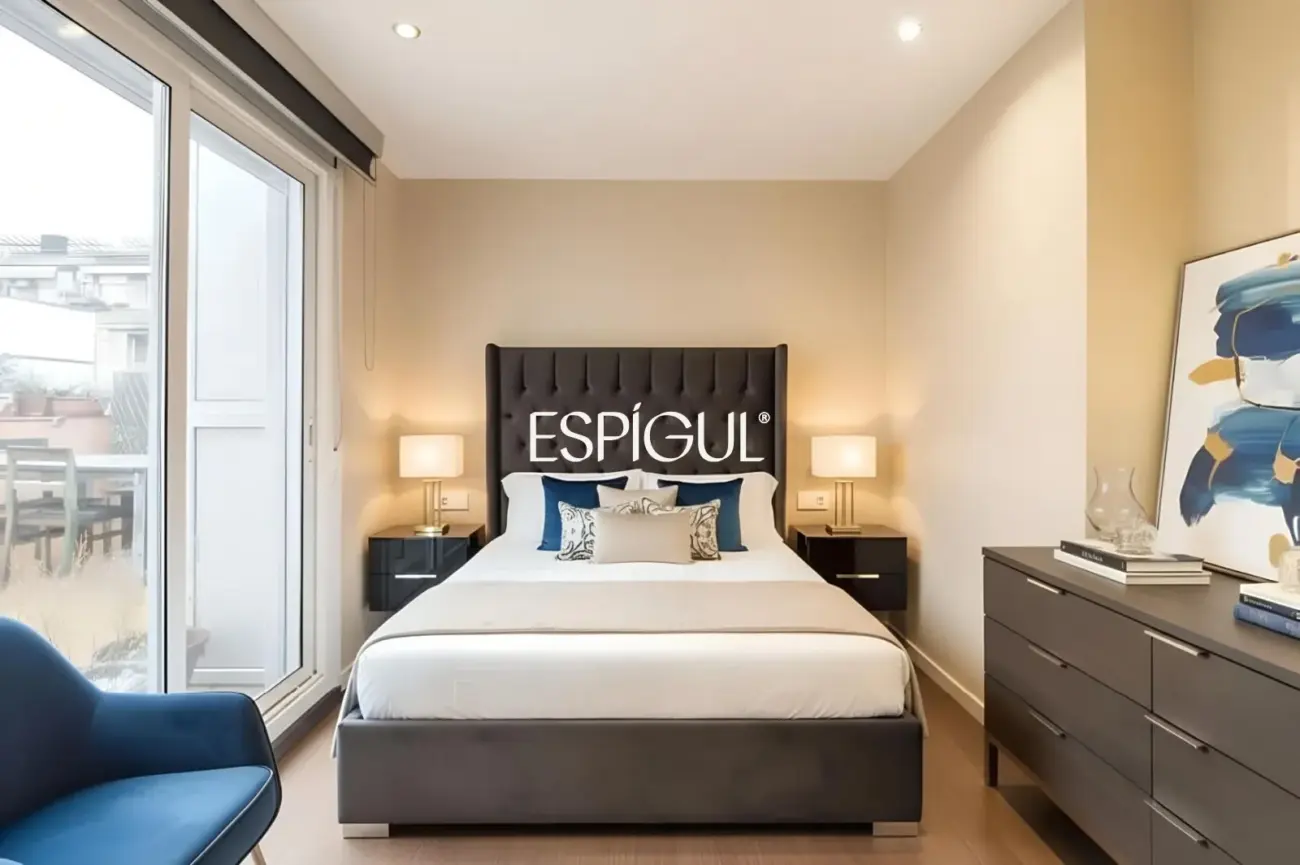 Пентхаус с террасой в Сантс-Монжуик