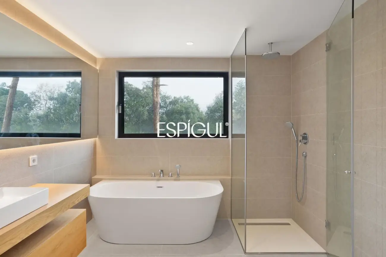 Villa de Obra Nueva en Las Marías, Madrid