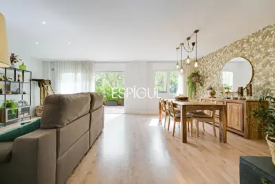 Appartement rénové avec terrasse à S&rsquo;Agaró