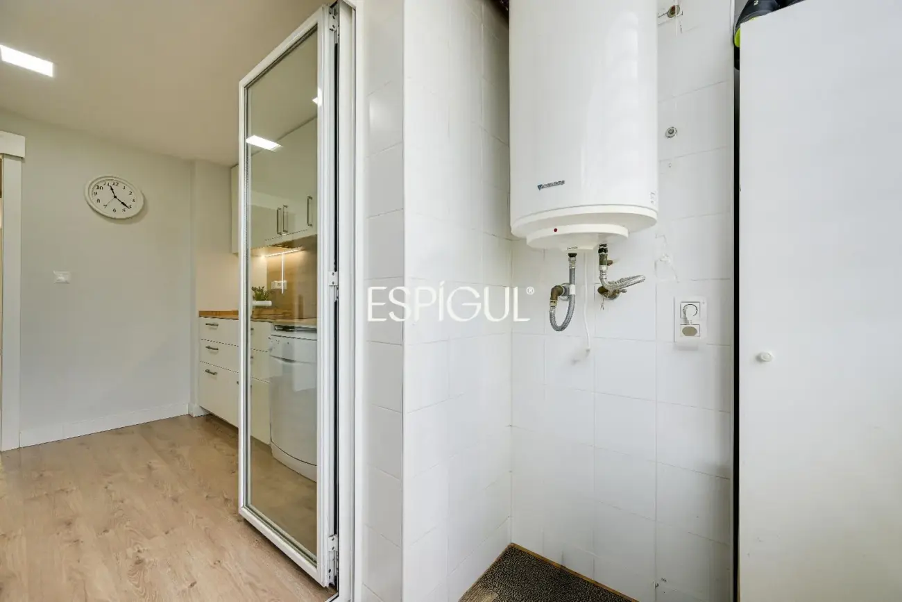 Appartement rénové avec terrasse à S&rsquo;Agaró