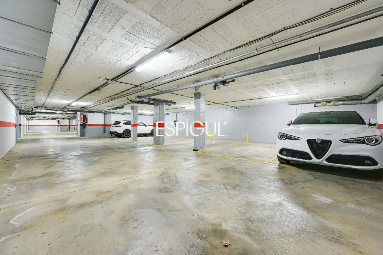 Appartement rénové avec terrasse à S&rsquo;Agaró