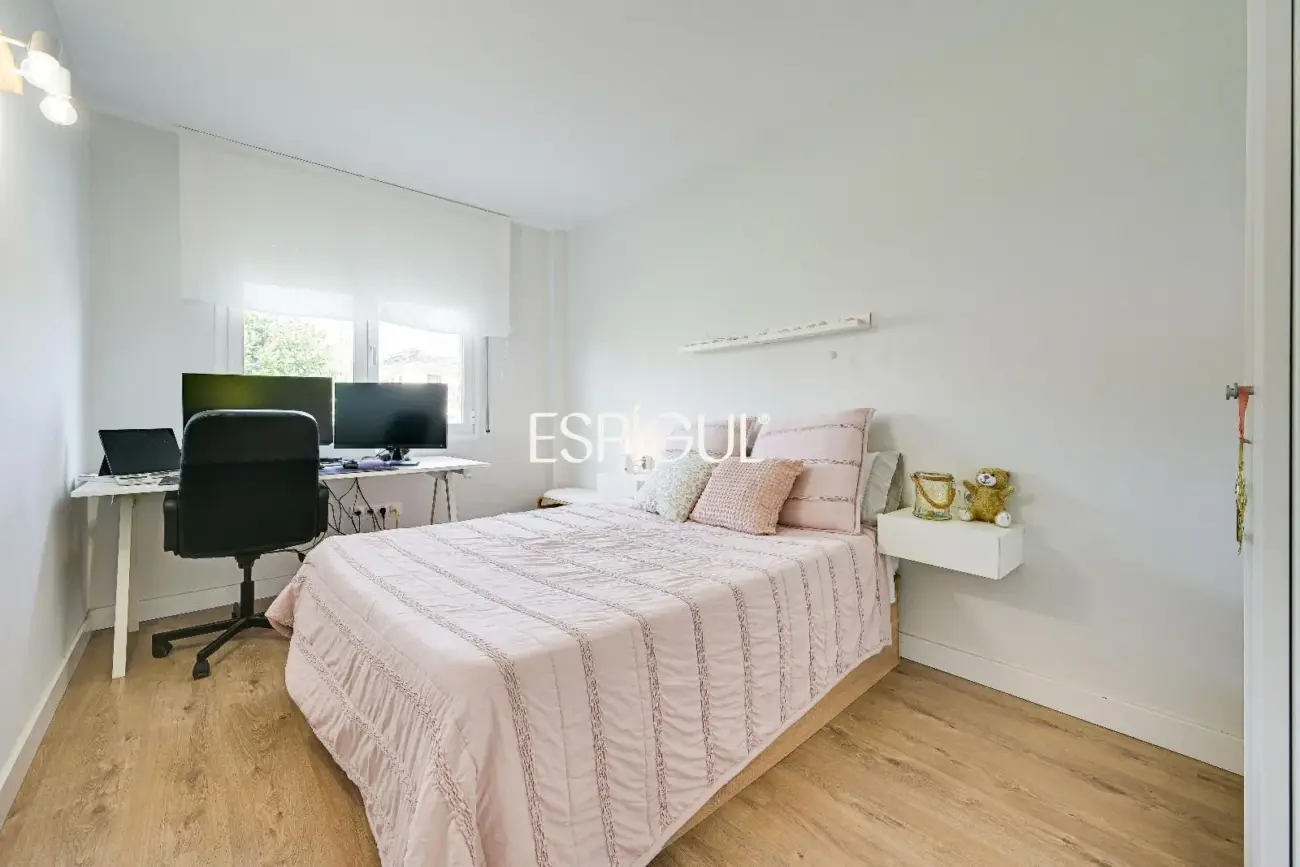 Appartement rénové avec terrasse à S&rsquo;Agaró