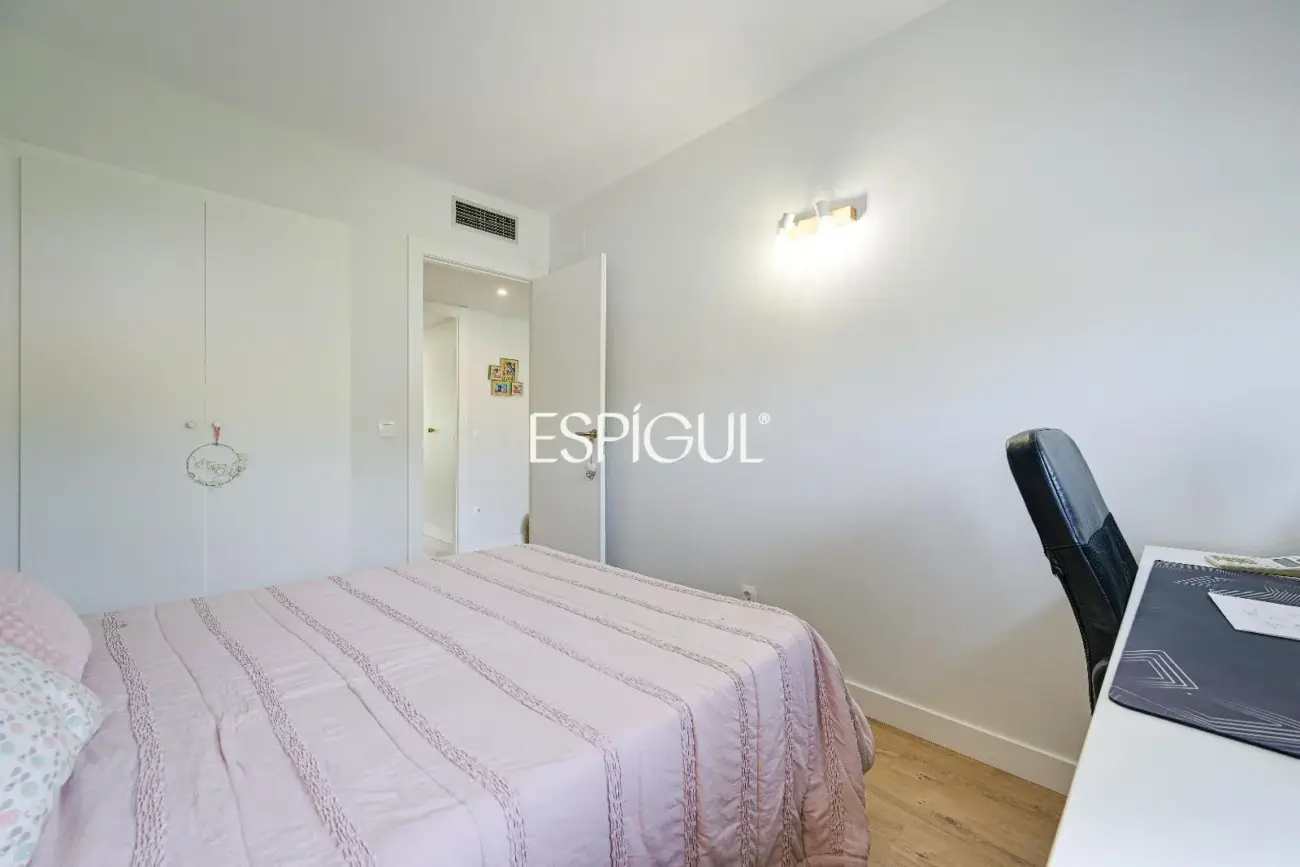 Appartement rénové avec terrasse à S&rsquo;Agaró