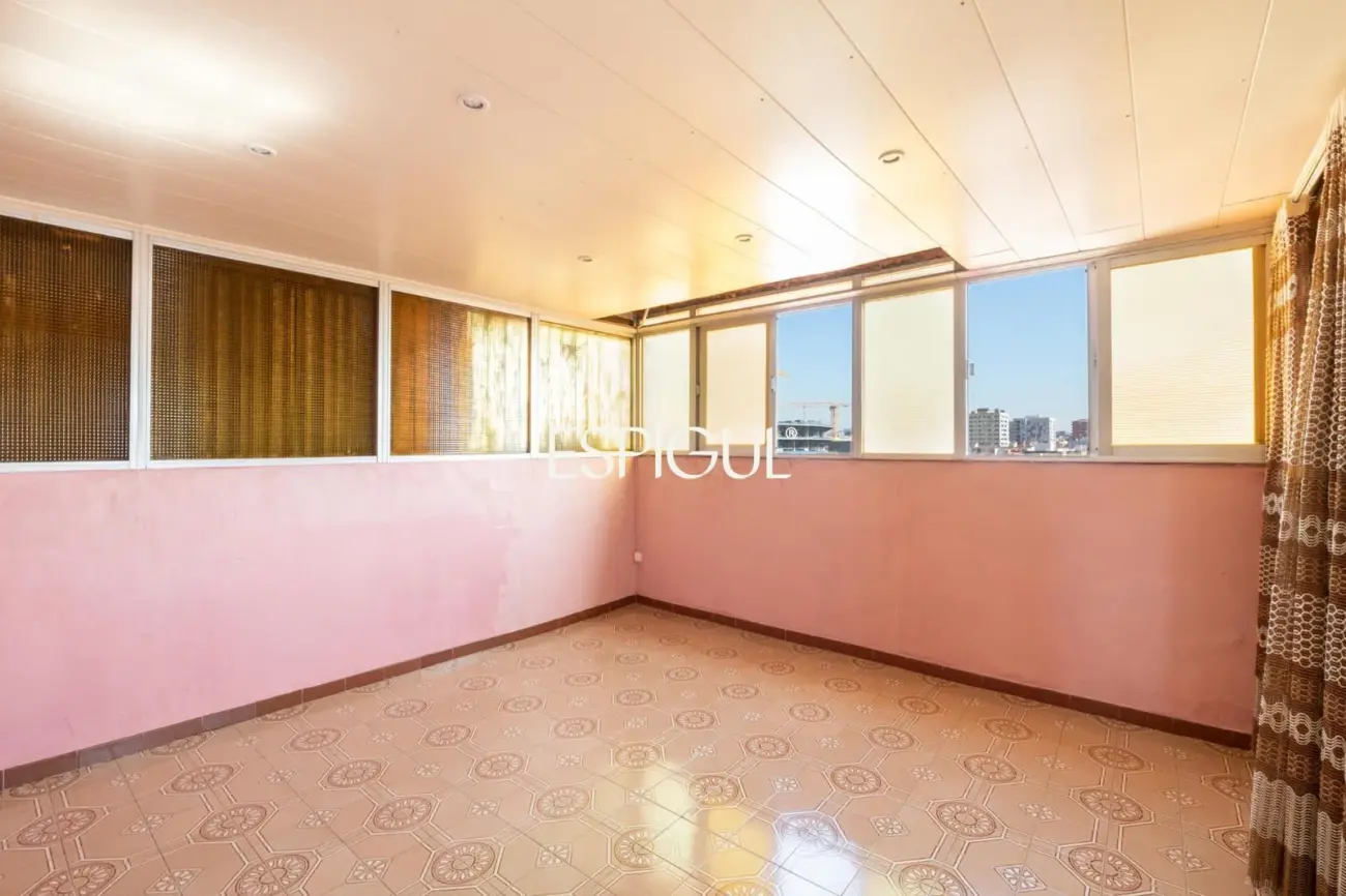 Пентхаус с двойной ориентацией и большим потенциалом