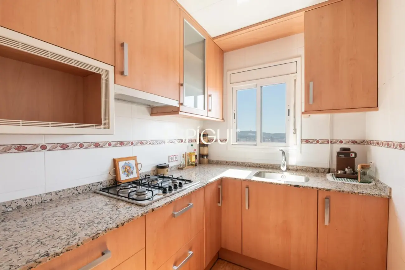 Пентхаус с двойной ориентацией и большим потенциалом