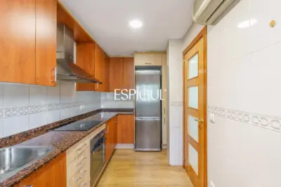 Penthouse zum Verkauf mit Aussicht im Zentrum von Caldes de Malavella