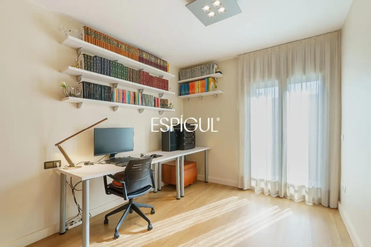 Penthouse zum Verkauf mit Aussicht im Zentrum von Caldes de Malavella