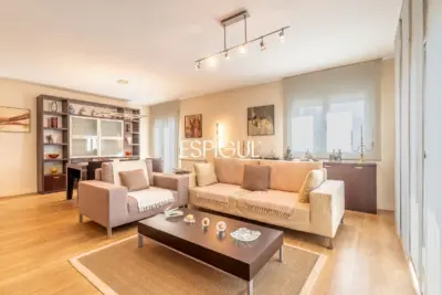 Penthouse zum Verkauf mit Aussicht im Zentrum von Caldes de Malavella