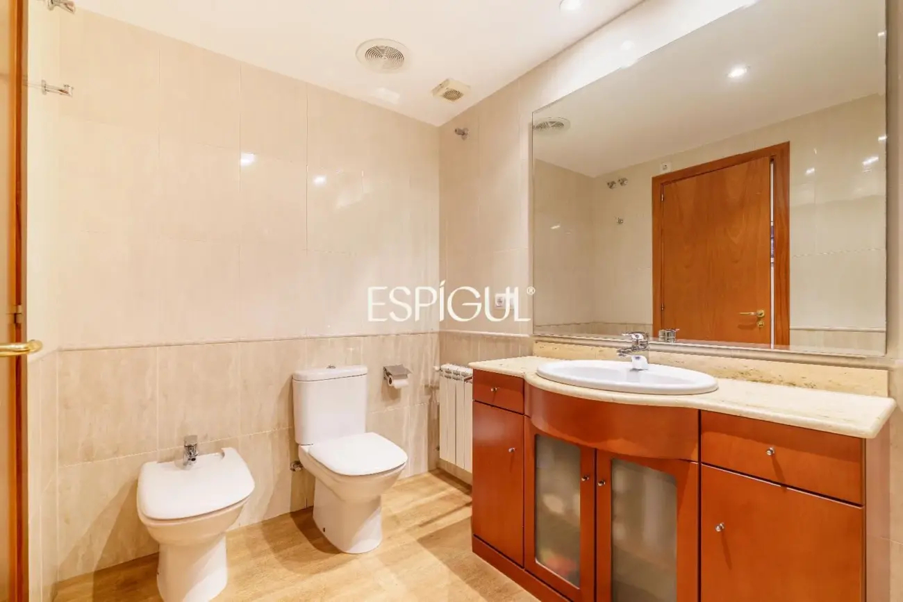 Penthouse zum Verkauf mit Aussicht im Zentrum von Caldes de Malavella