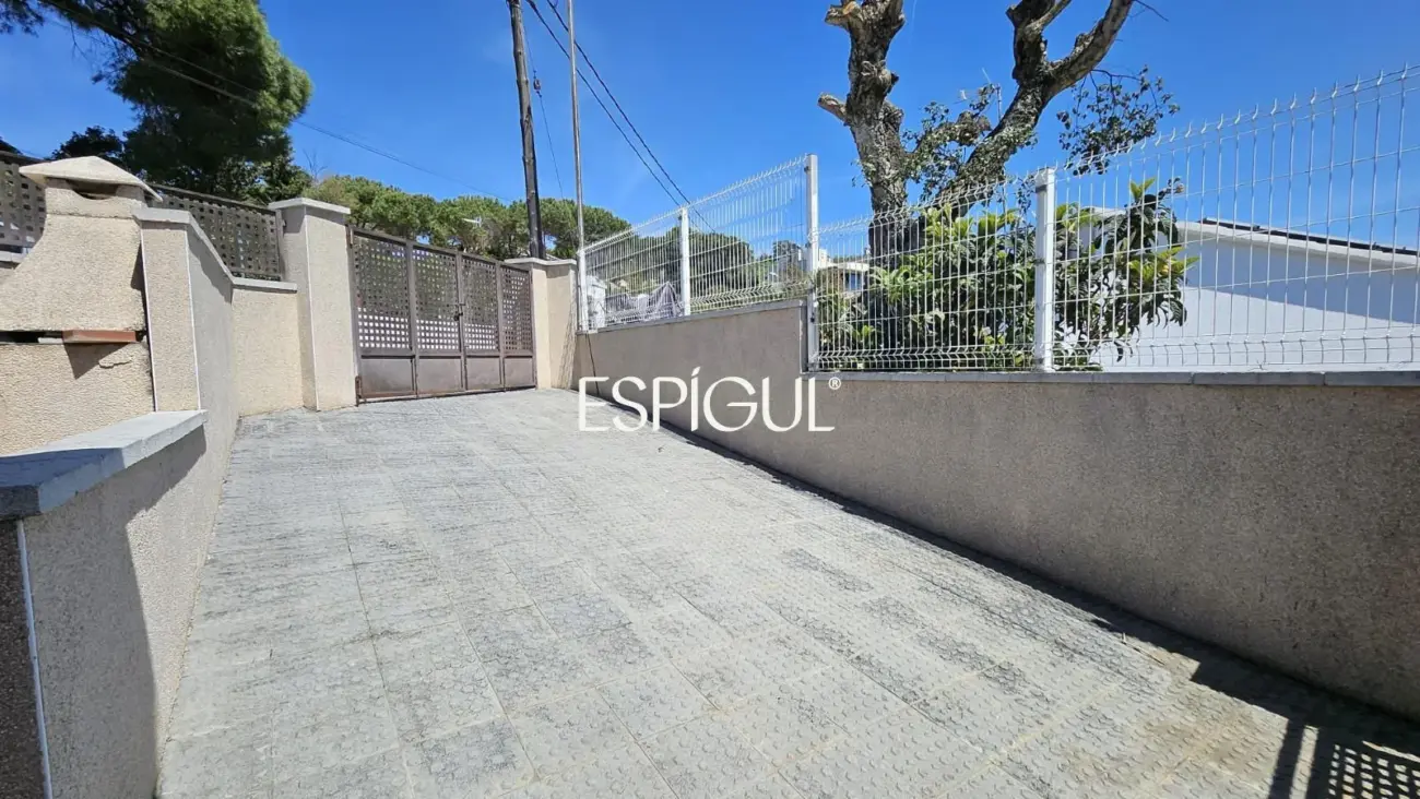 Casa amb vistes en venda a prop de la platja de Lloret