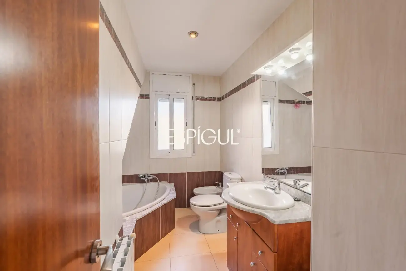 Casa amb vistes en venda a prop de la platja de Lloret