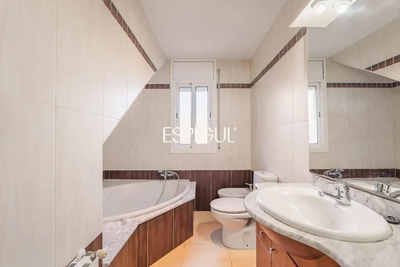 Casa amb vistes en venda a prop de la platja de Lloret