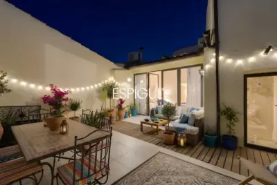 Отреставрированный дом в центре Торроэлья-де-Монгри