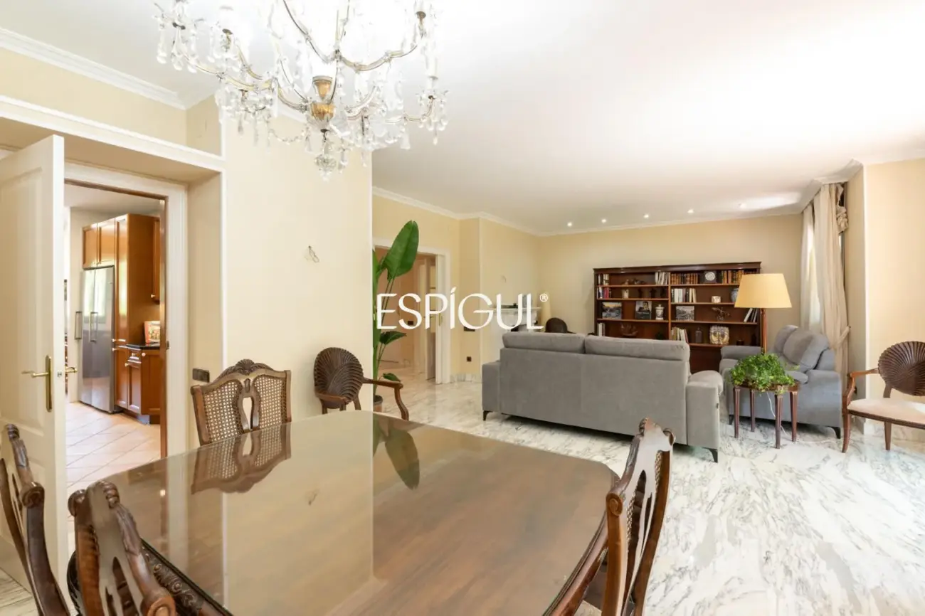 Casa unifamiliar con piscina en el Golf de Sant Cugat del Vallès