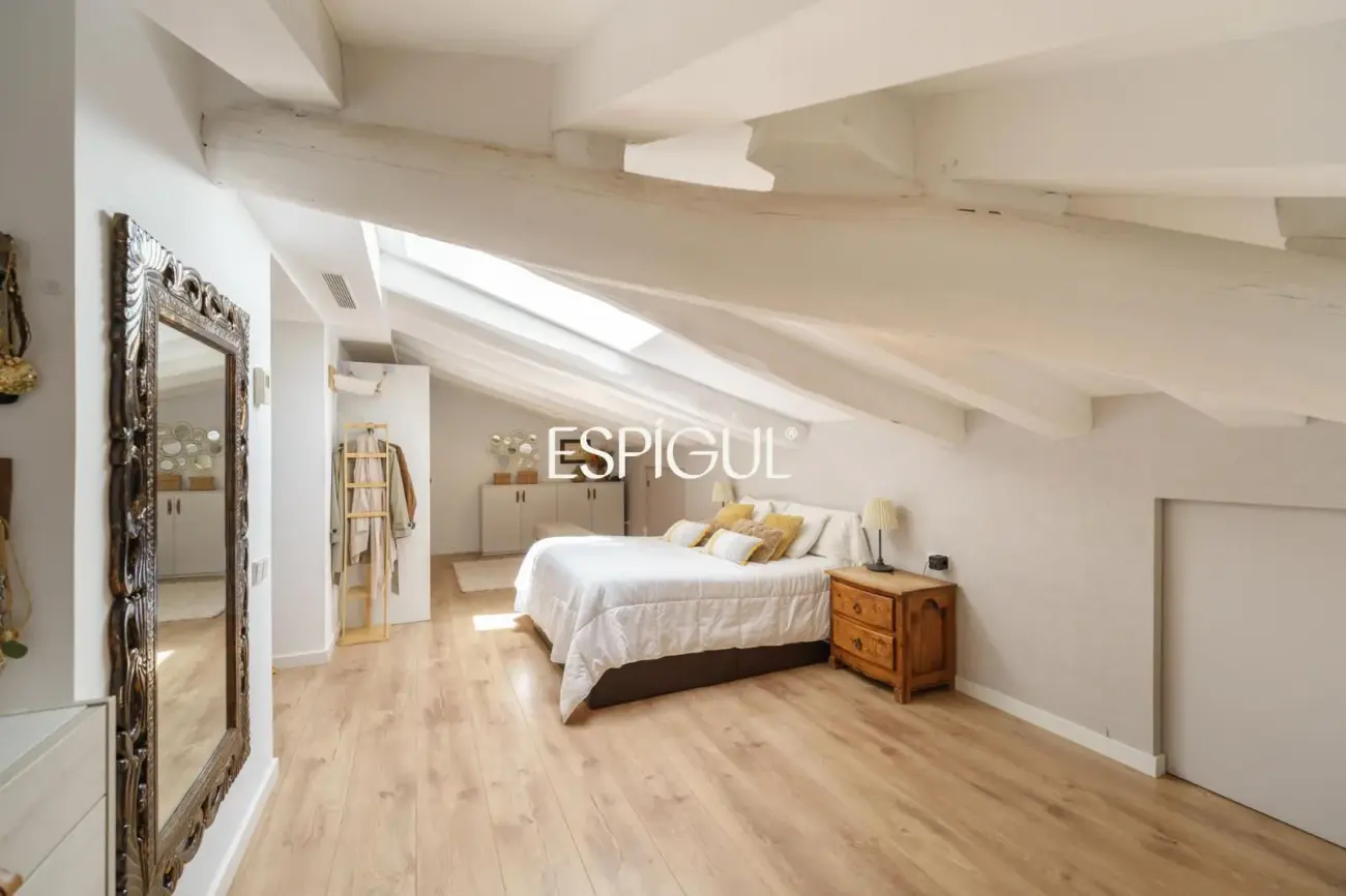 Zentrale Maisonette-Wohnung in Sabadell