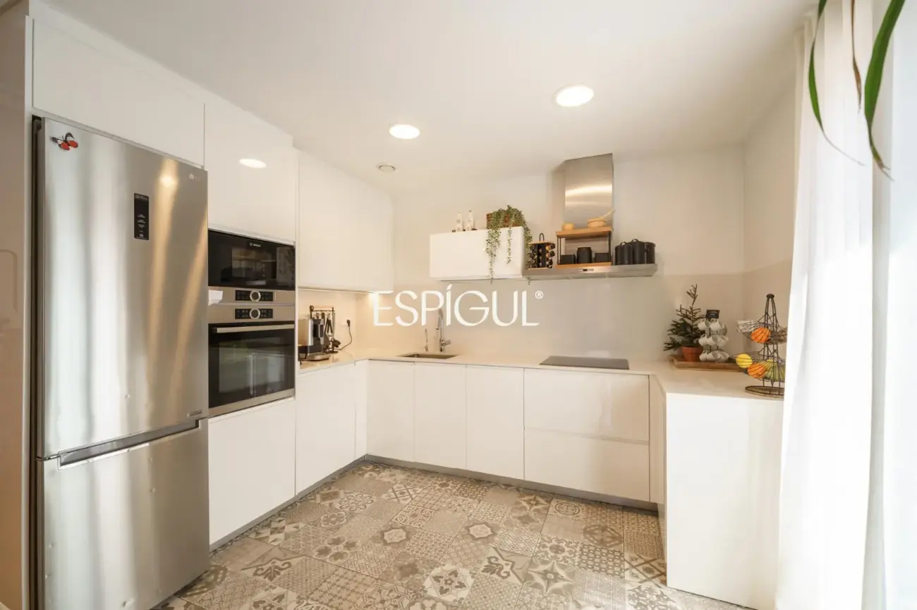 Zentrale Maisonette-Wohnung in Sabadell