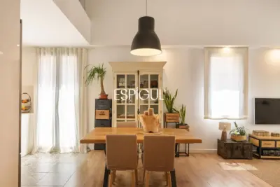 Zentrale Maisonette-Wohnung in Sabadell