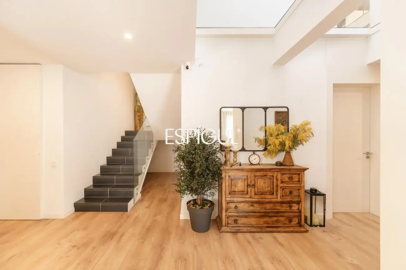 Zentrale Maisonette-Wohnung in Sabadell