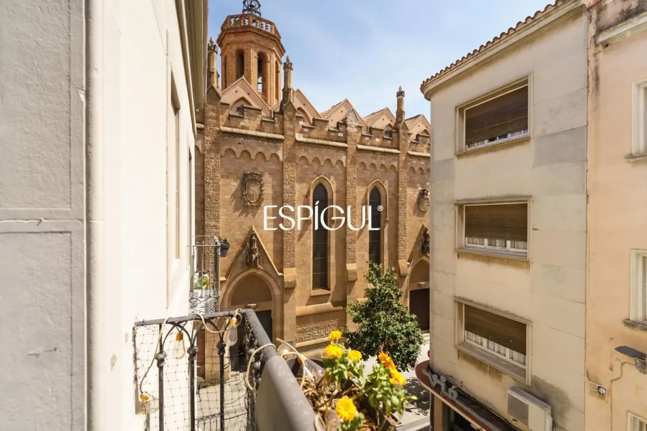 Zentrale Maisonette-Wohnung in Sabadell