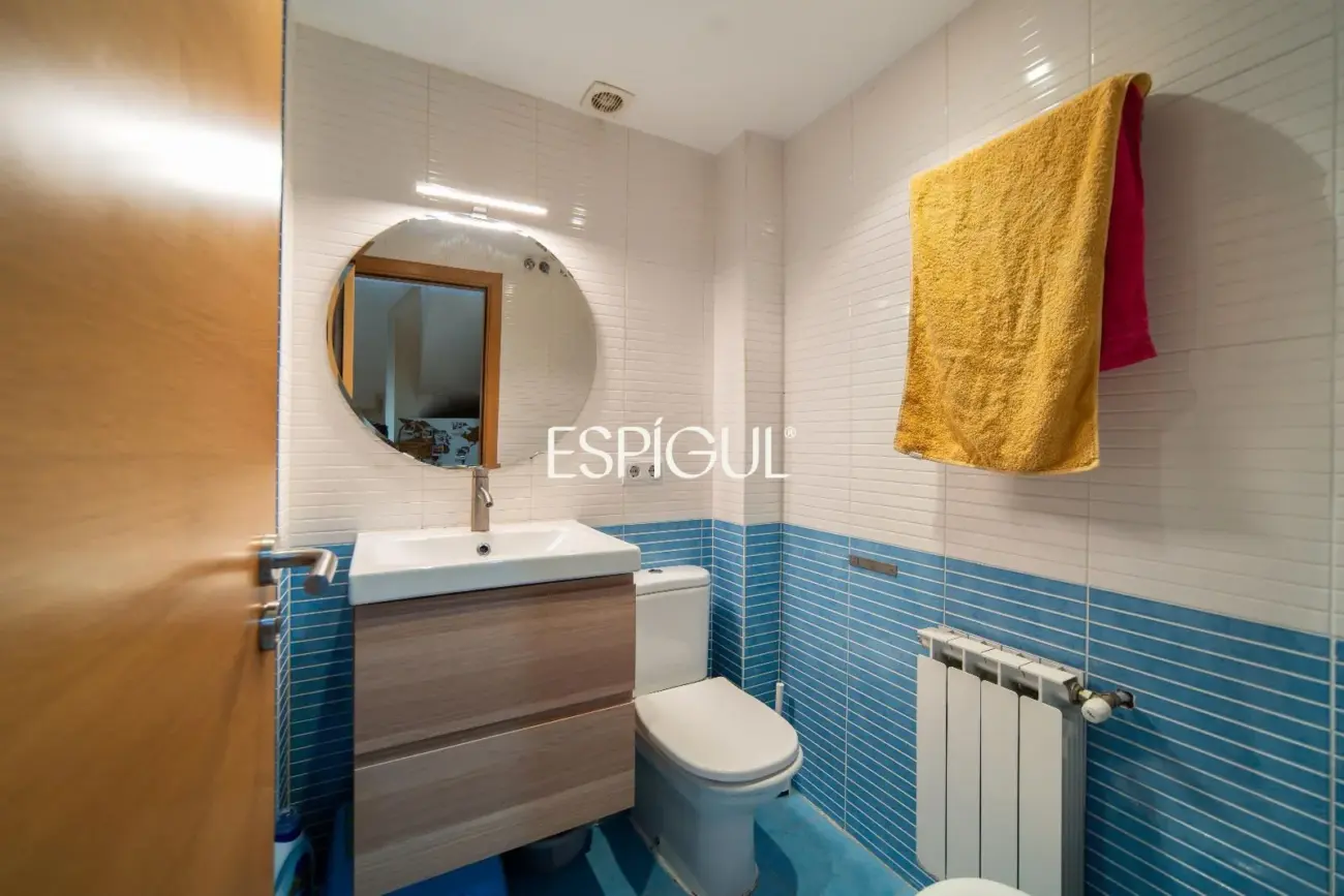 Maisonette-Wohnung mit Terrassen im Barri Vell von Salt