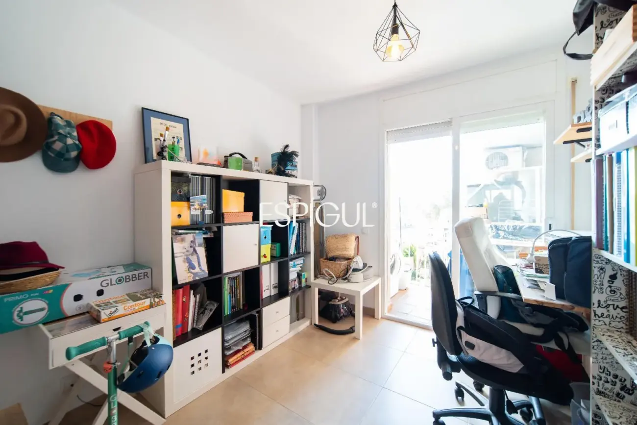 Maisonette-Wohnung mit Terrassen im Barri Vell von Salt