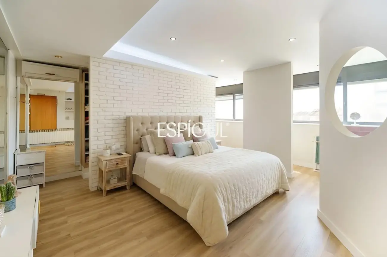 Dúplex de 276 m² al centre de Mataró.