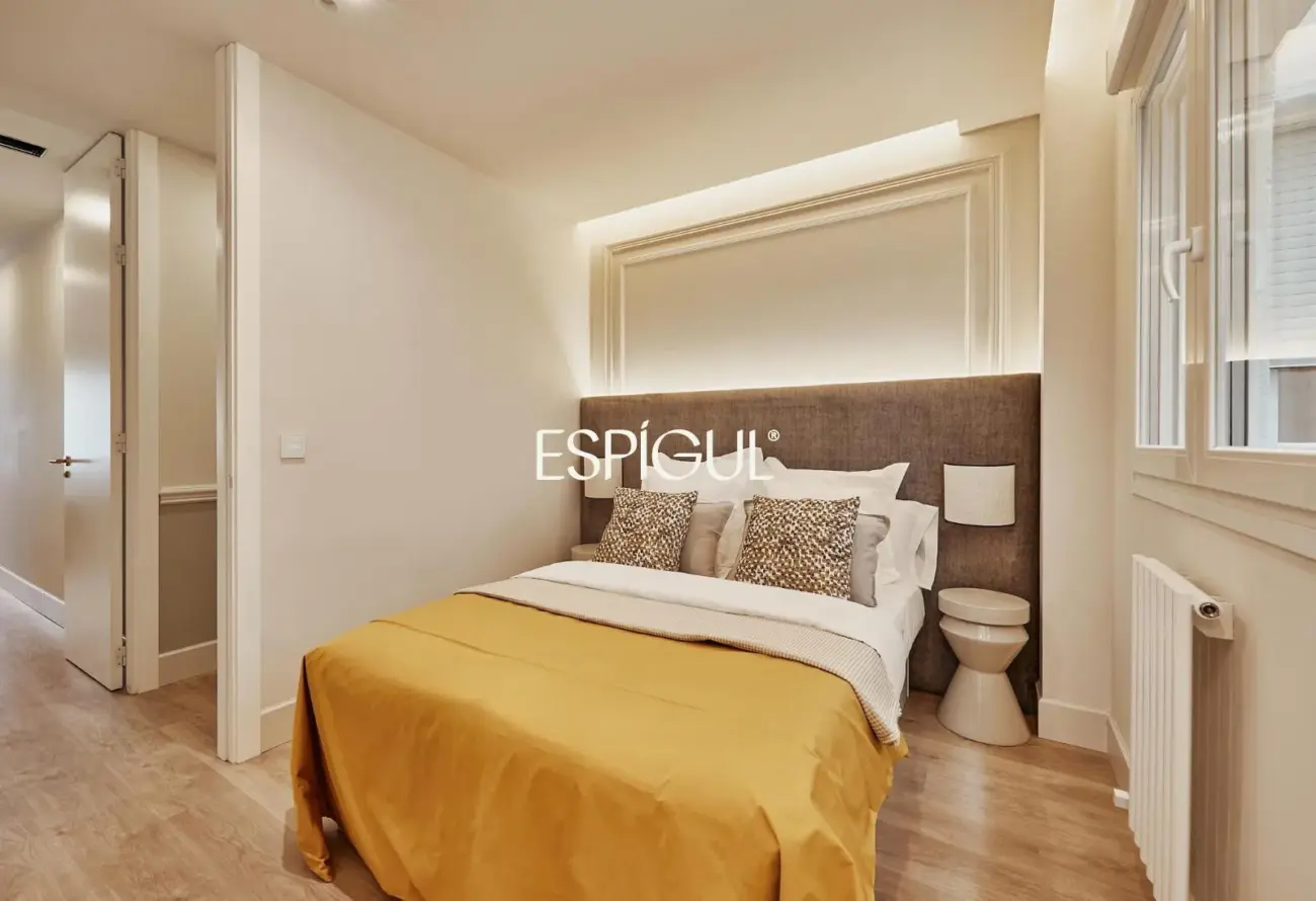 Espectacular piso en venta situada en una tercera planta en el corazón del barrio de Salamanca, zona Castellana