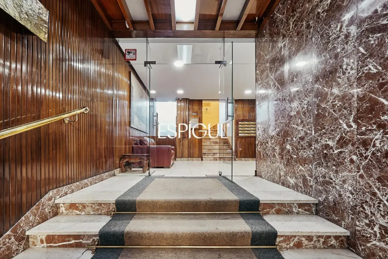 Espectacular piso en venta situada en una tercera planta en el corazón del barrio de Salamanca, zona Castellana