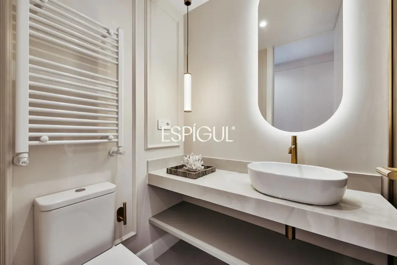 Espectacular vivienda en venta exterior reformada con terraza en Lista