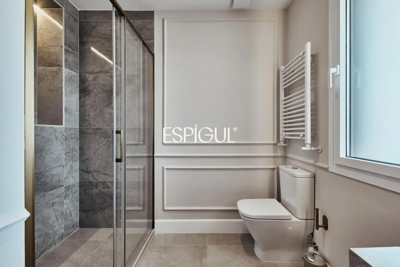 Espectacular vivienda en venta exterior reformada con terraza en Lista