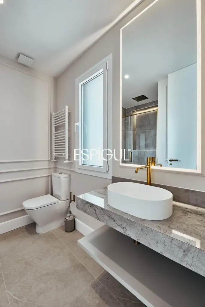 Espectacular vivienda en venta exterior reformada con terraza en Lista