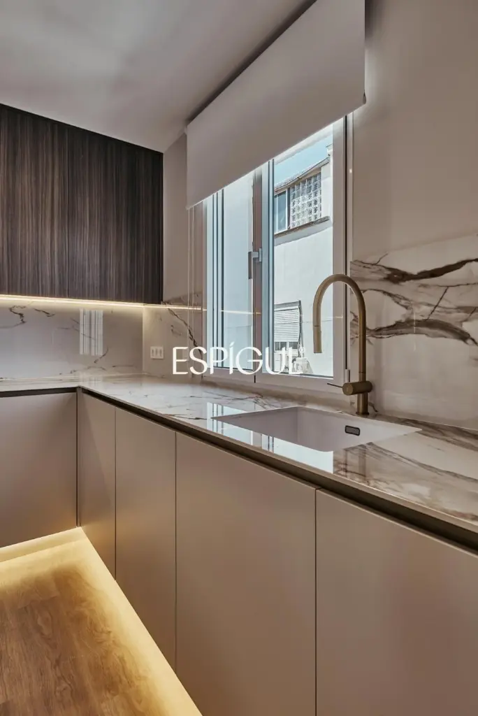 Espectacular vivienda en venta exterior reformada con terraza en Lista