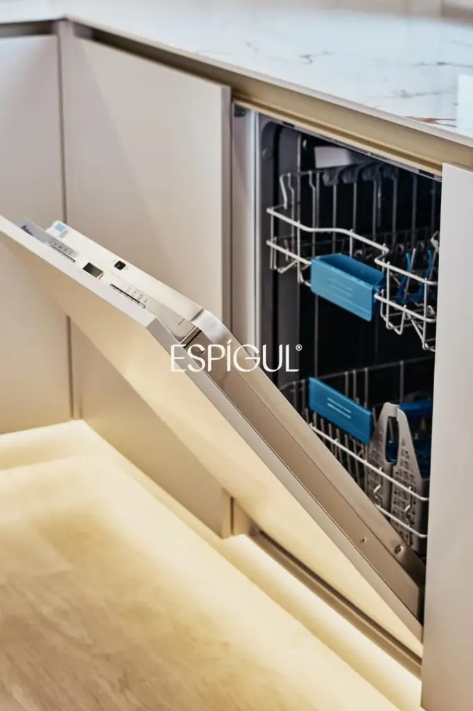 Espectacular vivienda en venta exterior reformada con terraza en Lista