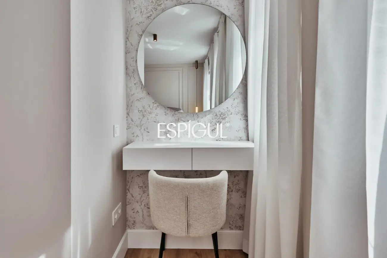 Espectacular vivienda en venta exterior reformada con terraza en Lista