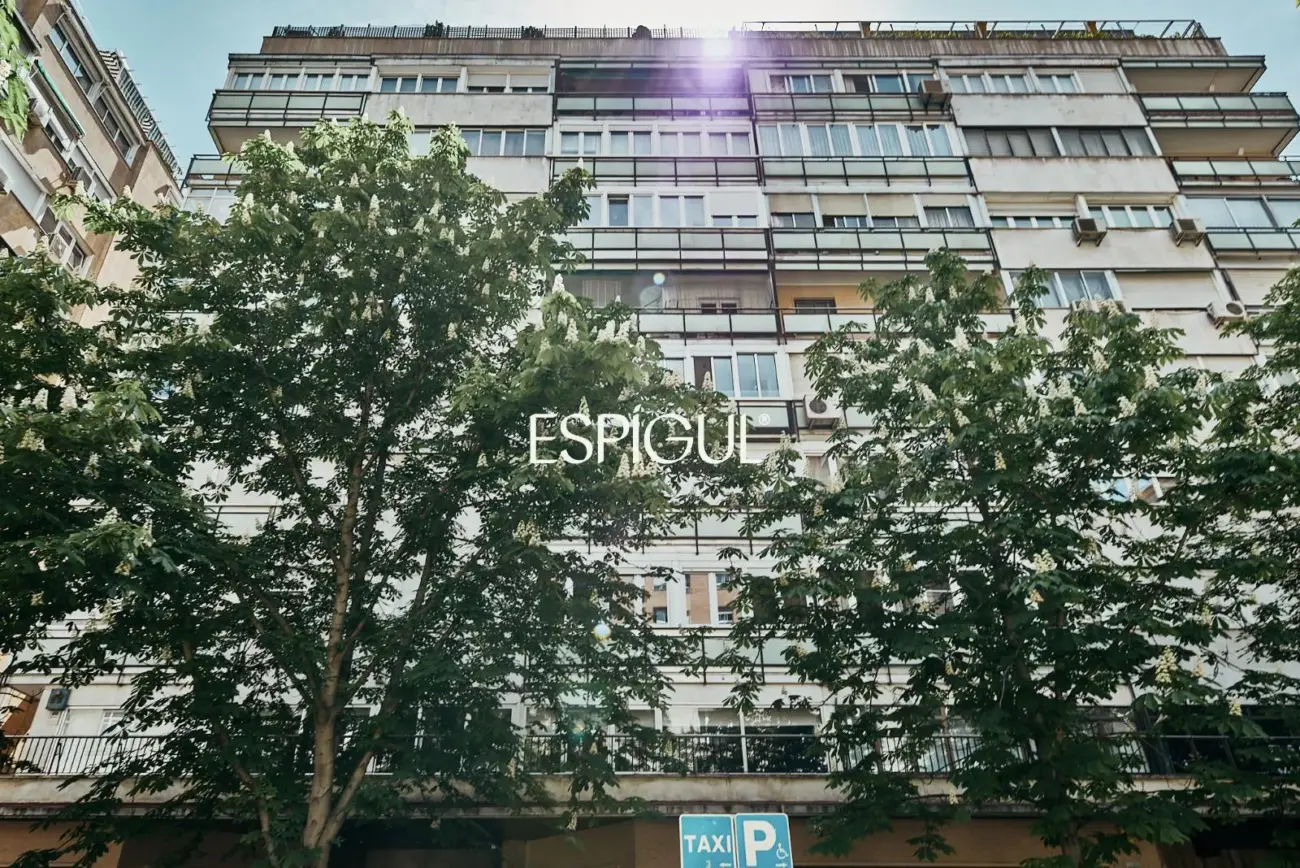 Espectacular vivienda en venta exterior reformada con terraza en Lista