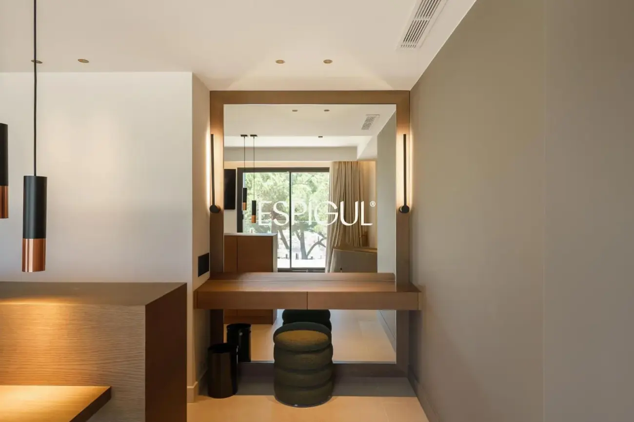 Residència exclusiva d’alt standing amb vistes panoràmiques a Premià de Dalt.