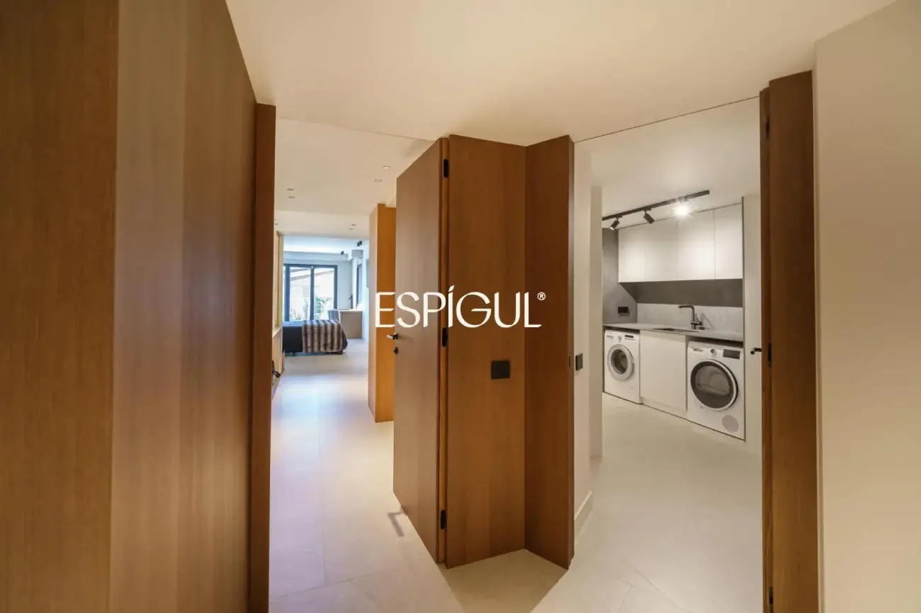 Residència exclusiva d’alt standing amb vistes panoràmiques a Premià de Dalt.