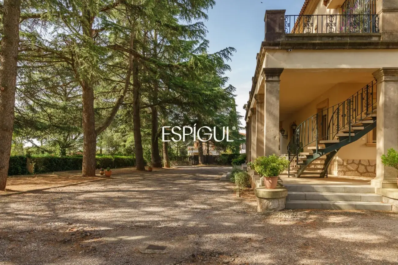 Finca señorial catalogada en venta en Matadepera