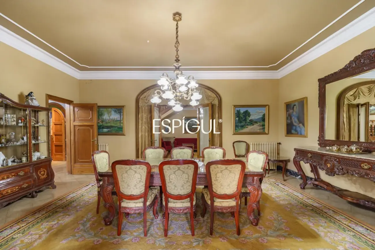 Finca señorial catalogada en venta en Matadepera