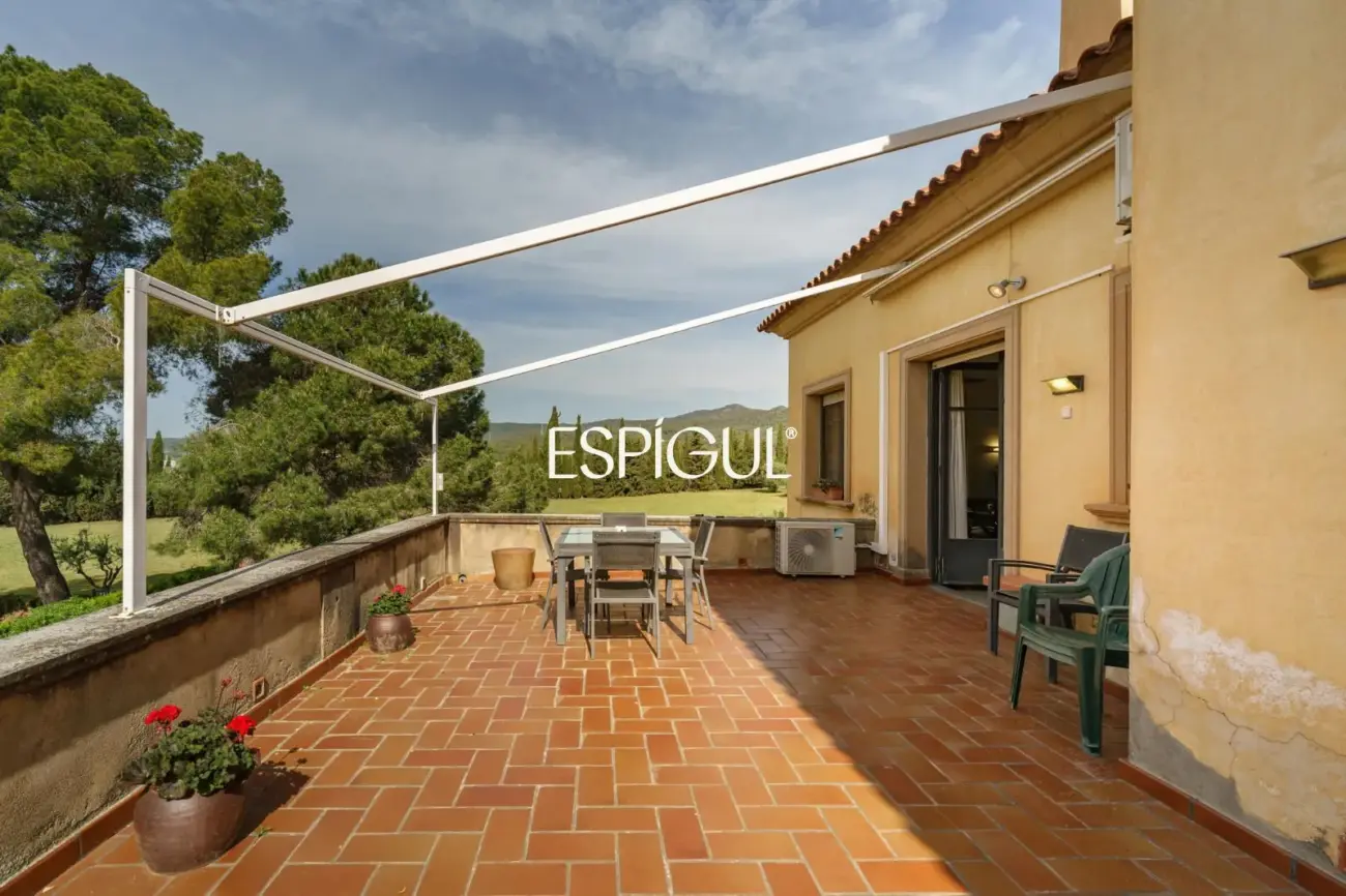 Finca señorial catalogada en venta en Matadepera