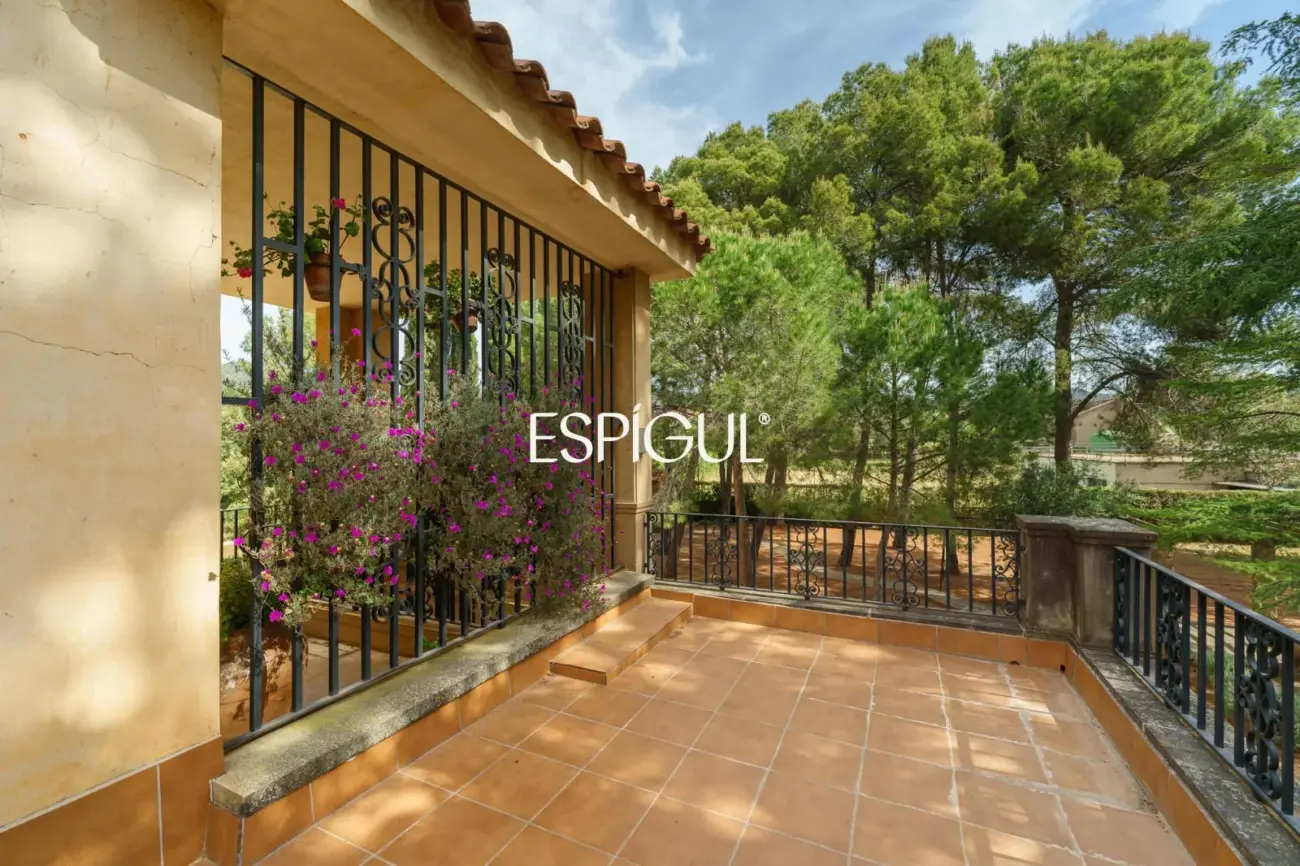 Finca señorial catalogada en venta en Matadepera