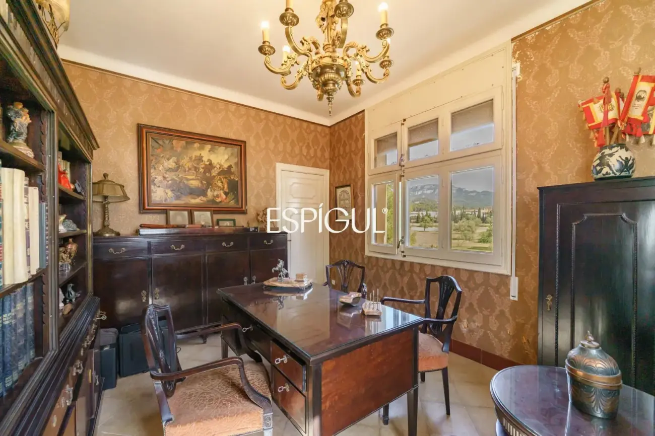 Finca señorial catalogada en venta en Matadepera