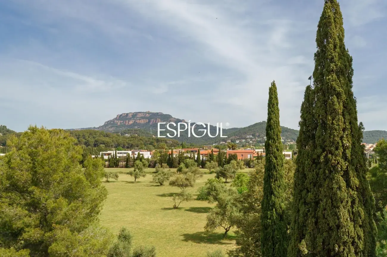 Finca señorial catalogada en venta en Matadepera