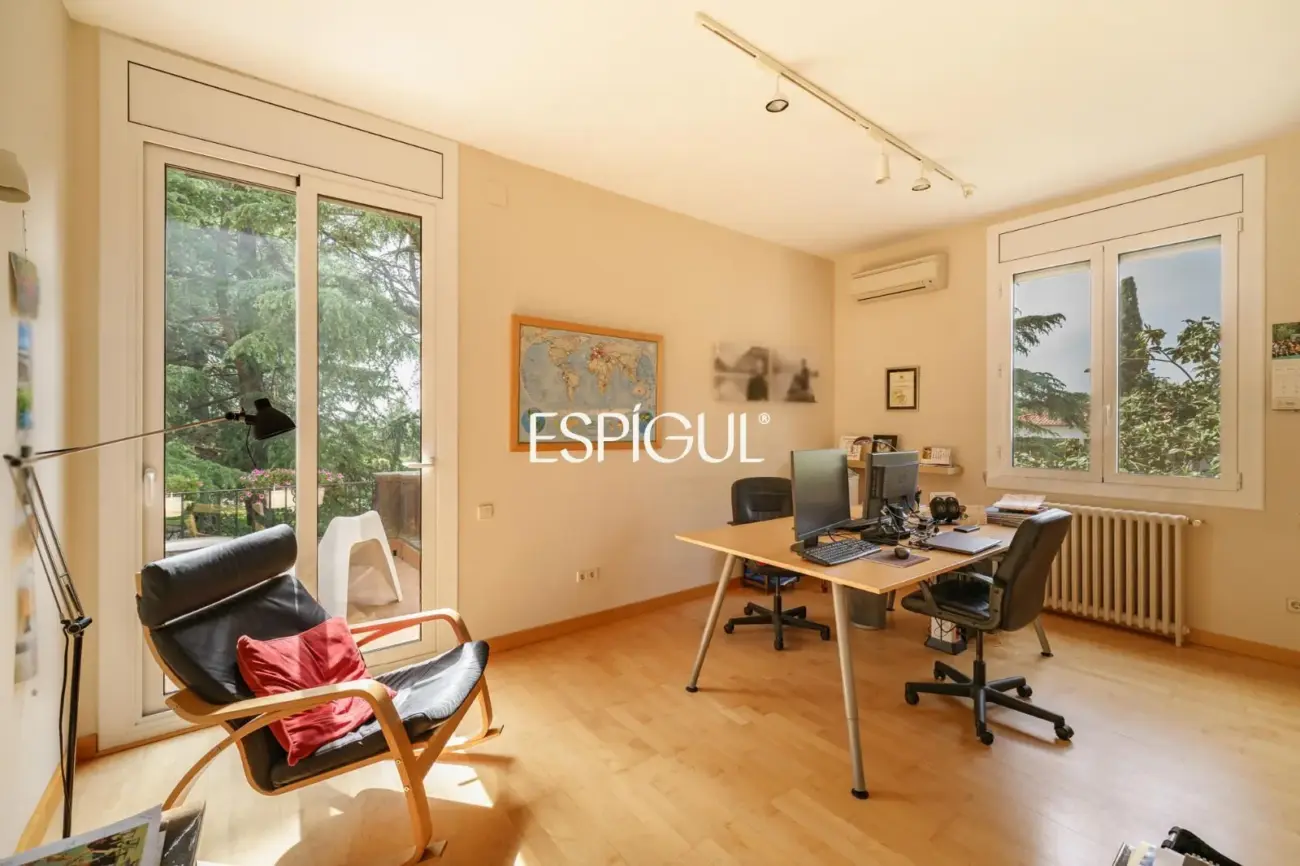 Finca señorial catalogada en venta en Matadepera