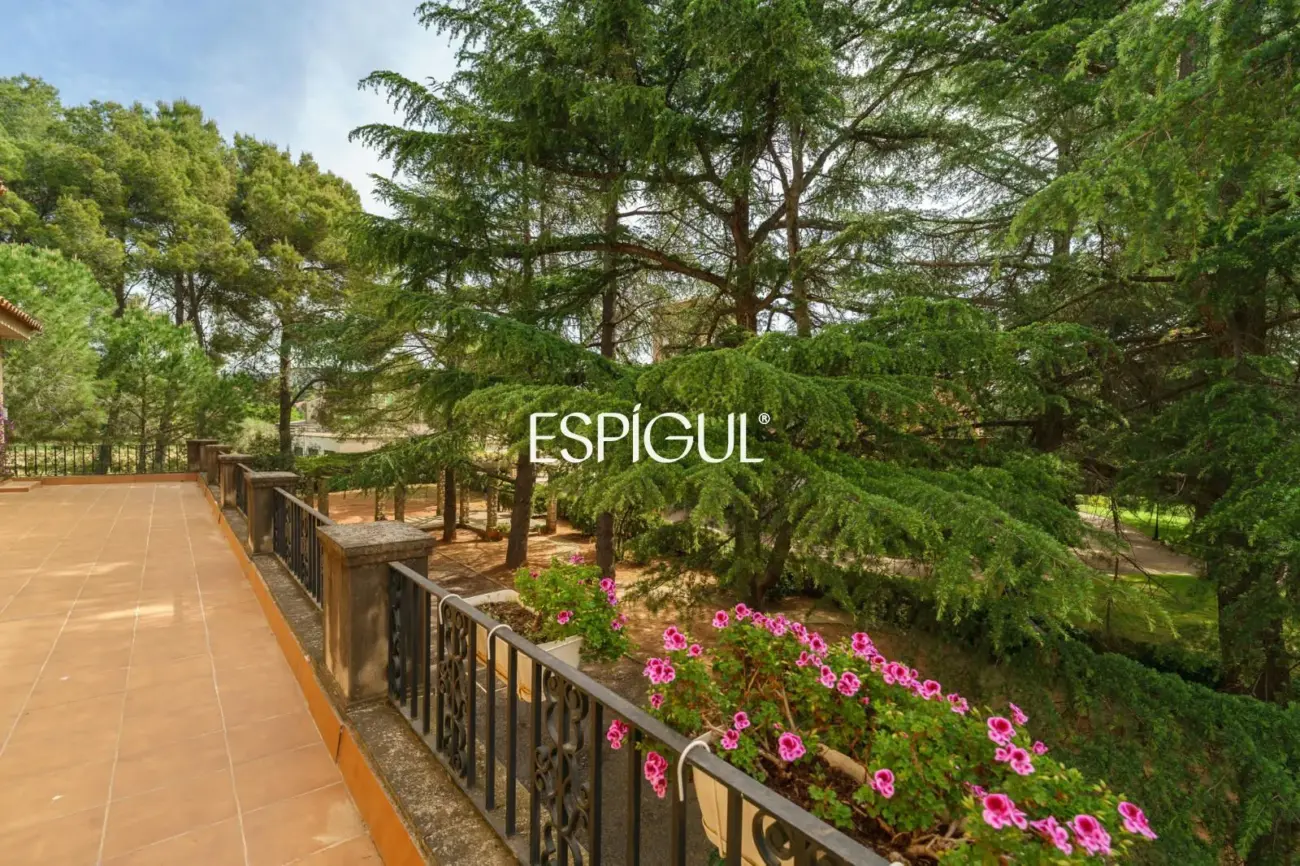 Finca señorial catalogada en venta en Matadepera