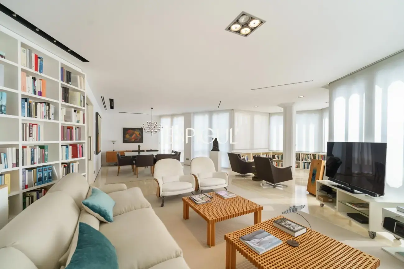 Сады Токио: Самое эксклюзивное и светлое убежище в Педральбесе