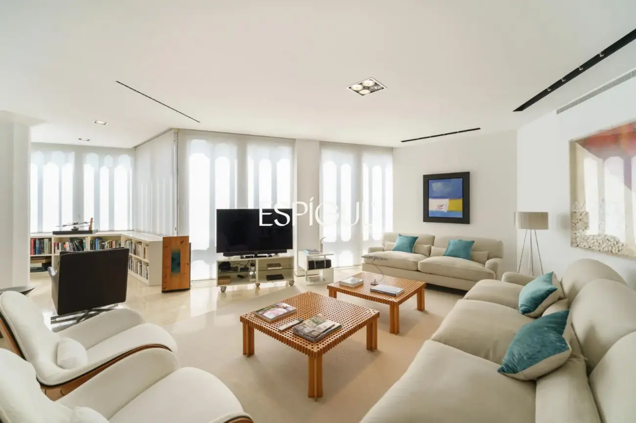 Сады Токио: Самое эксклюзивное и светлое убежище в Педральбесе