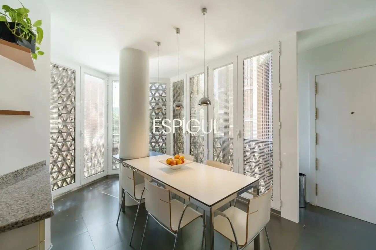 Сады Токио: Самое эксклюзивное и светлое убежище в Педральбесе